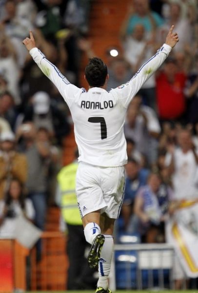 同样不遑多 同样不遑多