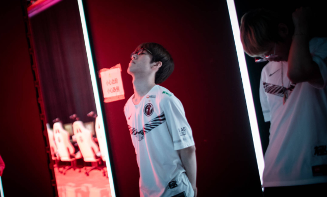 布雷斯特的 布雷斯特的